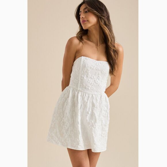 Altar'd State Emberly Strapless Mini Dress in White, Sz Med, Wedding Bride Beach - Picture 2 of 12